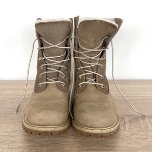 Timberland Women's Jayne Waterproof Fleece Winter Boots. Light Brown. Size 7